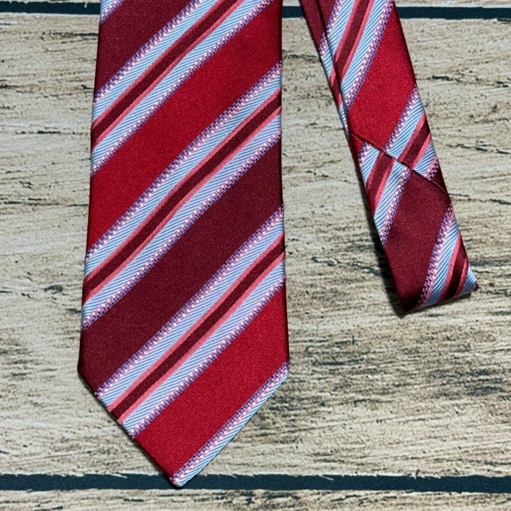 Ermenegildo Zegna Tie Men OS Red Striped Silk Italian Designer Necktie Luxury